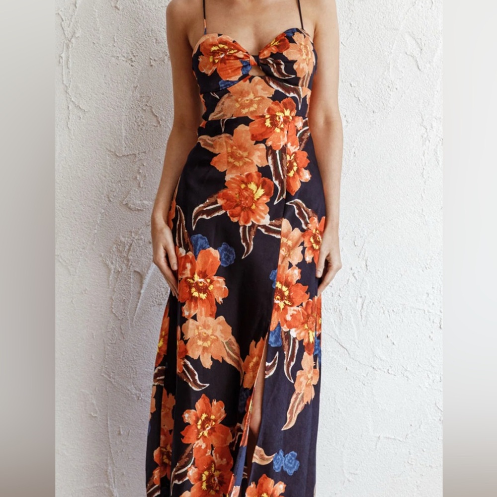 Selfie Leslie Missoula Navy/Orange Floral Maxi Dress
